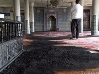 Almanya'da camiye saldırı