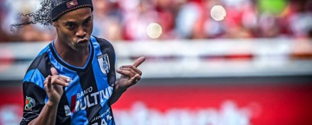Ronaldinho'dan Antalya'ya Şok!