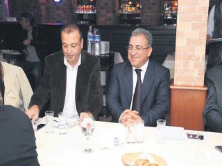 Battal İlgezdi Müfettişle Eğlendi