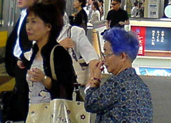 Çin ve Japonya Doları Terketti