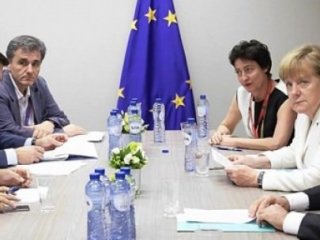 Avrupa Liderleri Yunanistan İçin Toplandı