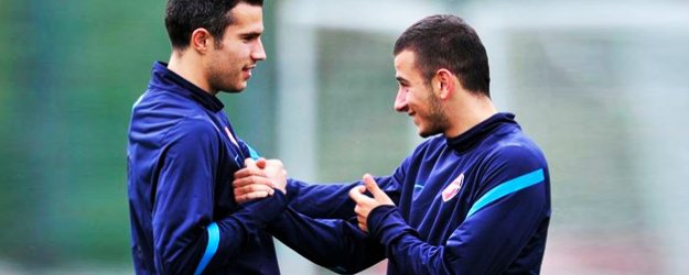 Oğuzhan'dan Van Persie'ye Sürpriz Telefon!