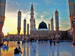 Kutsal Topraklarda Bayram Ne Zaman?