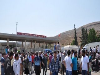 Sınırda Bayramlaşma Yoğunluğu