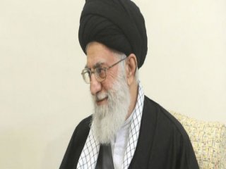 Hamaney'den Ruhani'ye Uyarı