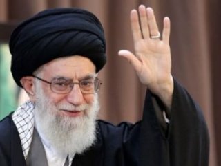 Hamaney: Devrim prensiplerinden taviz yok