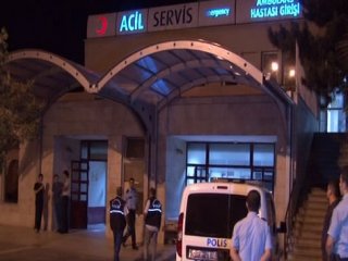 Acil Servis Önünde silahlar Konuştu