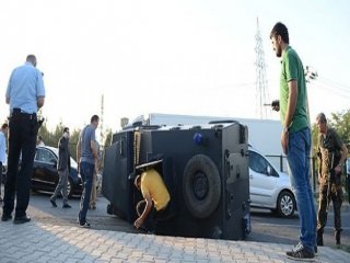 Diyarbakır'da Zırhlı Araç Devrildi: 6 Polis Yaralı