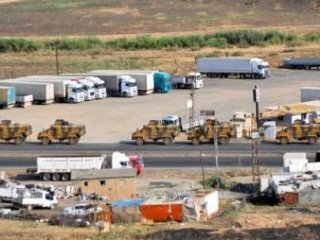 Sınıra Askeri Sevkiyat Hızlandı!