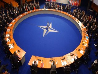 NATO'dan Rus İhlaline Sert Tepki