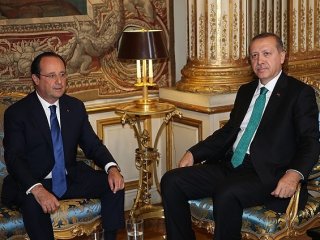 Hollande'dan Erdoğan'a Teşekkür