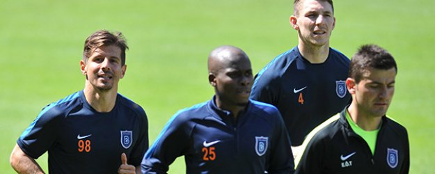 Medipol Başakşehir, Hollanda'da!