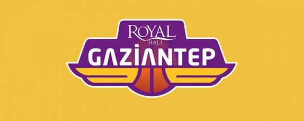 Royal Halı Gaziantep'te 2 İmza!