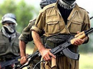 PKK Yol Kontrolü Yapıp Polis Kaçırdı!