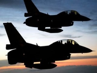 F-16'lar Kandil'i Bombaladı