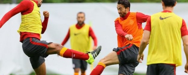 G.Saray'da 12'ye 11 Hazırlık Maçı