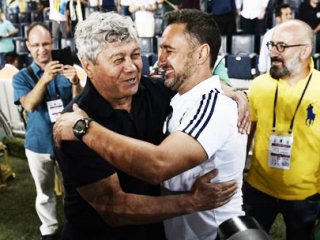 Lucescu'nun Heykelini Diktiler