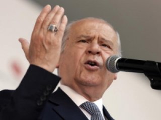 Bahçeli: Bir Artist Çıkmış...