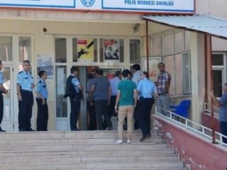 Karakol Gözetleyen Teröristler Yakalandı