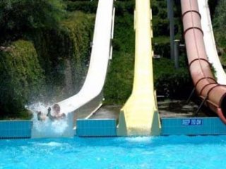 Su Kaydırağında Feci Ölüm!