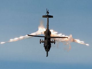 Kolombiya'da Askeri Helikopter Düştü