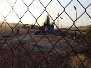 PKK'lılar Petrol Kuyusunu Ateşe Verdi!