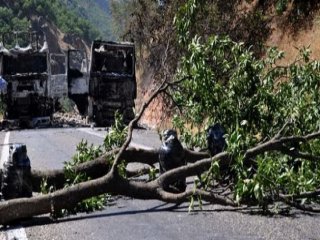 Tunceli-Erzincan Karayolu Tekrar Ulaşıma Kapatıldı