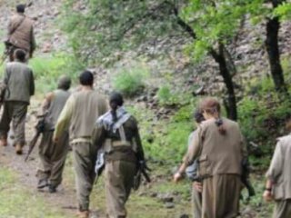 Şırnak'ta Askere Gıda Götüren Minibüs Kaçırıldı