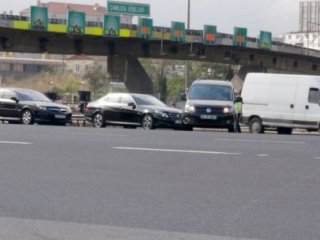 İstanbul'da Bombalı Araç Aranıyor!