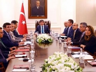 Davutoğlu'ndan gıda fiyatları için talimat