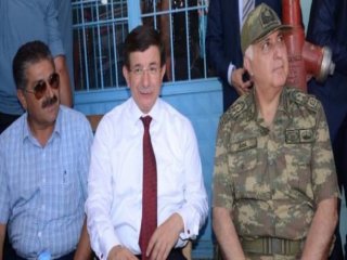 Davutoğlu Ve Özel Suriye Sınırında