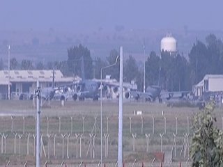 ABD Savaş Uçakları İncirlik'e Geldi