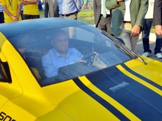 Otomobili Bakan Işık Test Etti