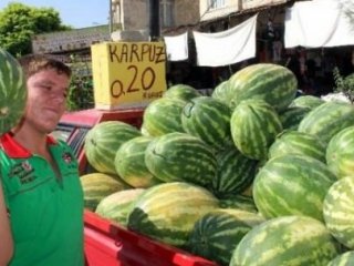 Karpuz Tezgahta 20 Kuruşa Düştü