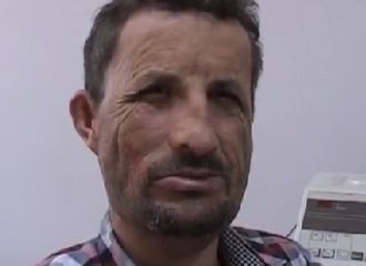 Uğur Acar mimiklerini kullanmaya başladı!