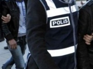 Paralel'de 7 tutuklama