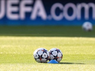 Galatasaray UEFA'yı Bekliyor!