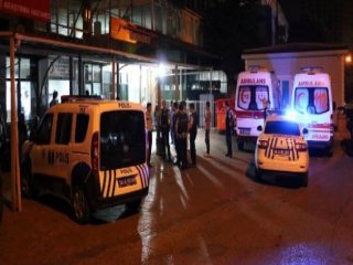 İstanbul'da İki Ayrı Olay! 3 Polis Yaralı