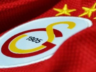 Galatasaray'da İstifa Depremi!