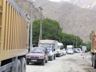 O Karayolu Trafiğe Kapatıldı!