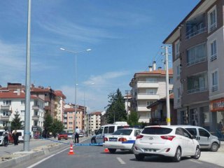 Bolu’da Şüpheli Çanta Fünye İle Patlatıldı
