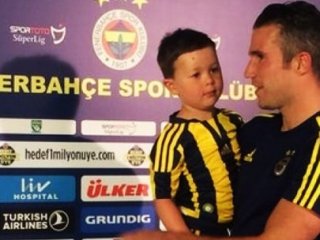 Van Persie Duygulandı!