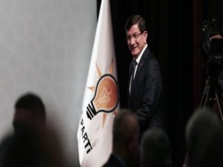 AK Parti'de Kongre Tartışması