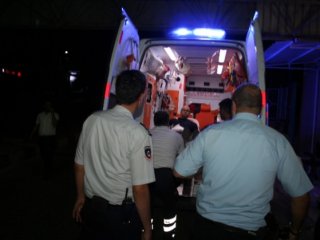 Emniyet müdür yardımcısı ayağından vuruldu