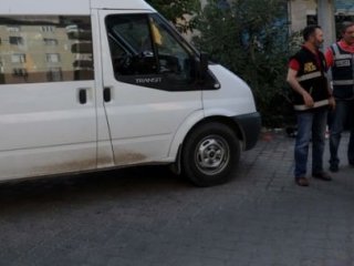 İzmir'de ''Paralel Yapı Operasyonu''