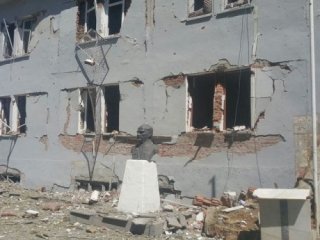 Akılalmaz Açıklamalar