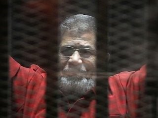 Muhammed Mursi'ye müebbet hapis