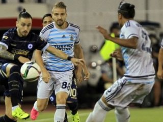 Caner Erkin Performansıyla Şaşırttı!