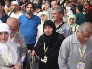 İlk Hacı Kafilesinin Yolcuğu Başladı