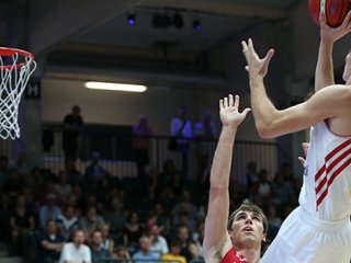 Milliler Kötü Başladı